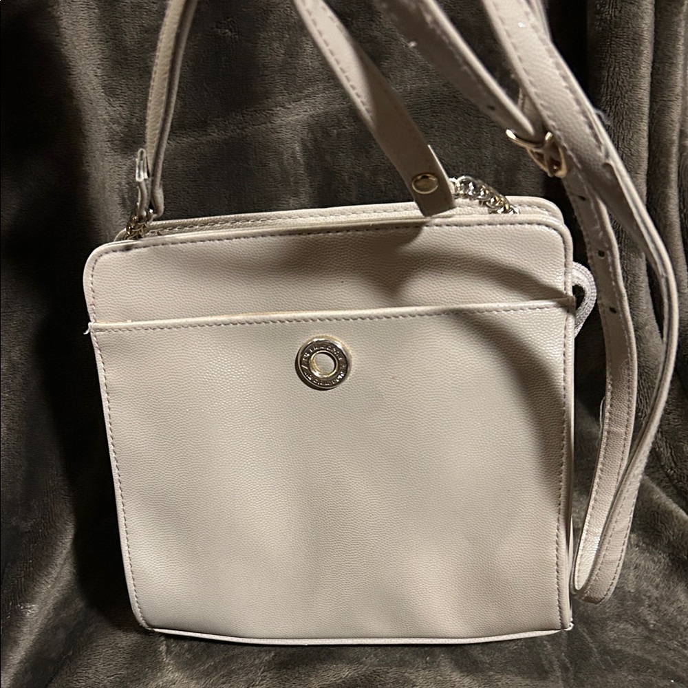 Liz Claiborne Cream Crossbody Bag